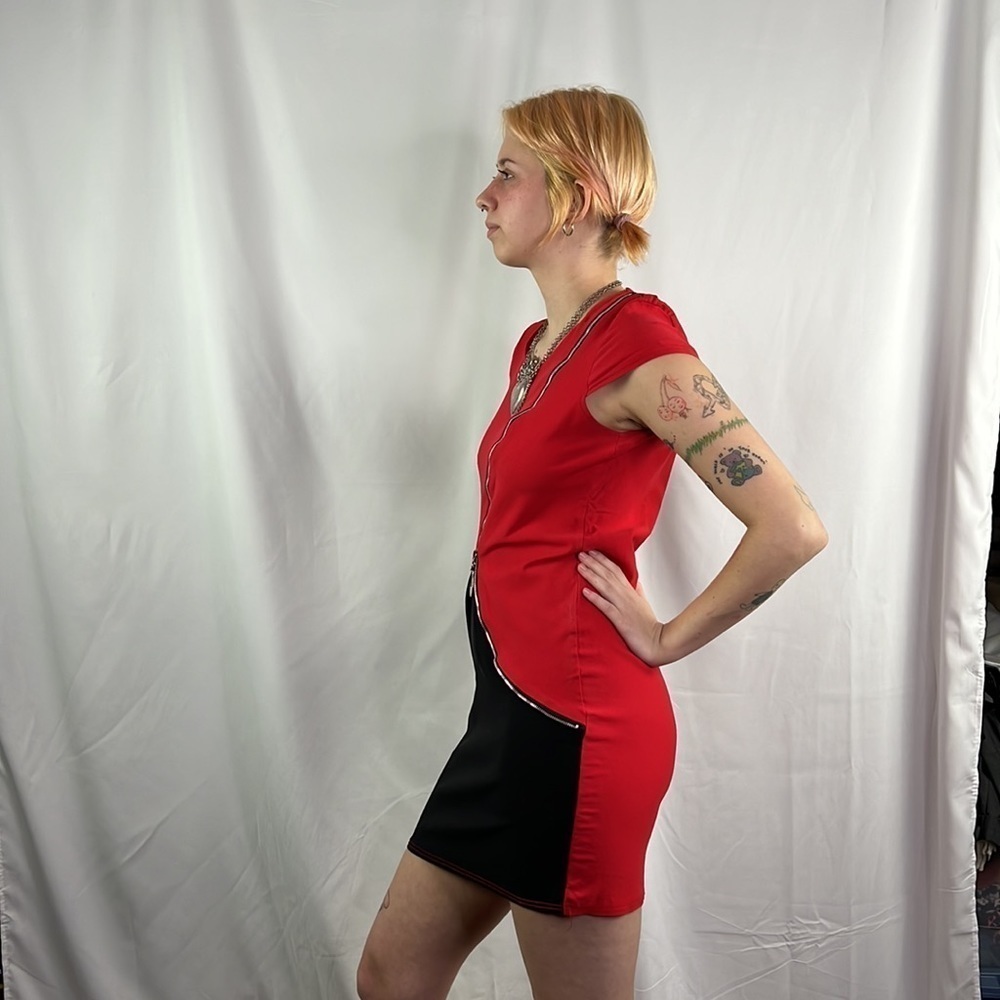 Man Li Siin Mod Mini  Dress - Picture 3 of 11